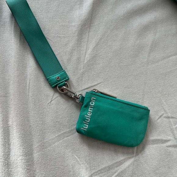 Lululemon athletica Wristlet coin purse Teal Accessory Strap - Picture 3 of 10